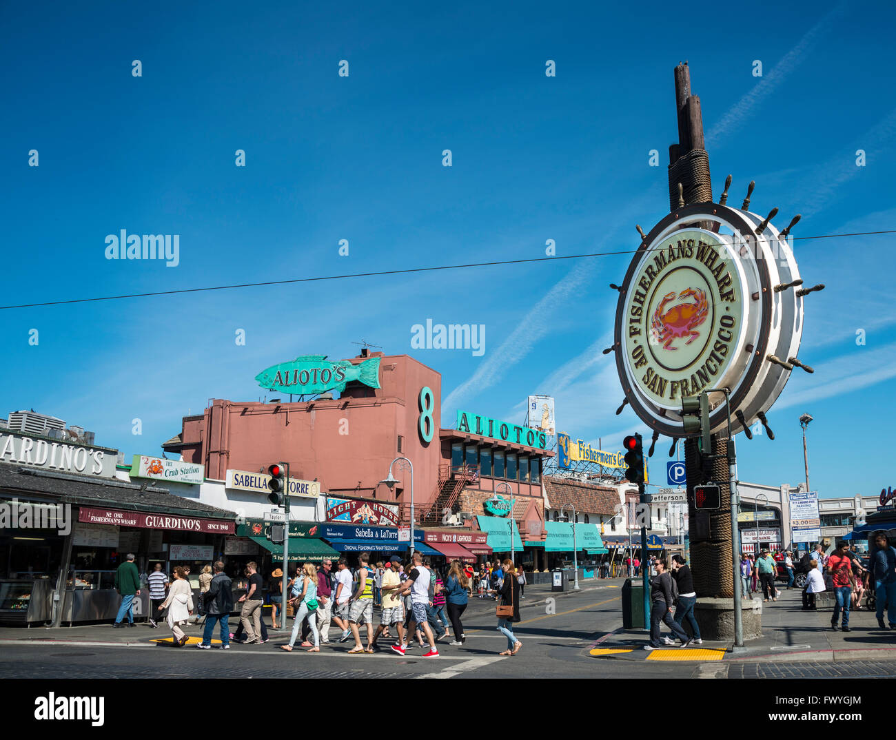 Fishermans Wharf mit Restaurants, Hafen, San Francisco, Kalifornien, USA Stockfoto