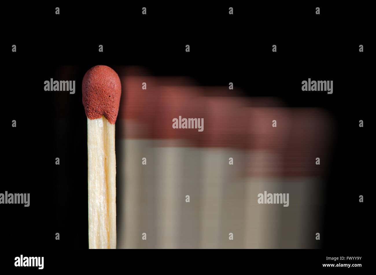Spiel auf schwarzem Hintergrund in Bewegung isoliert. Stockfoto