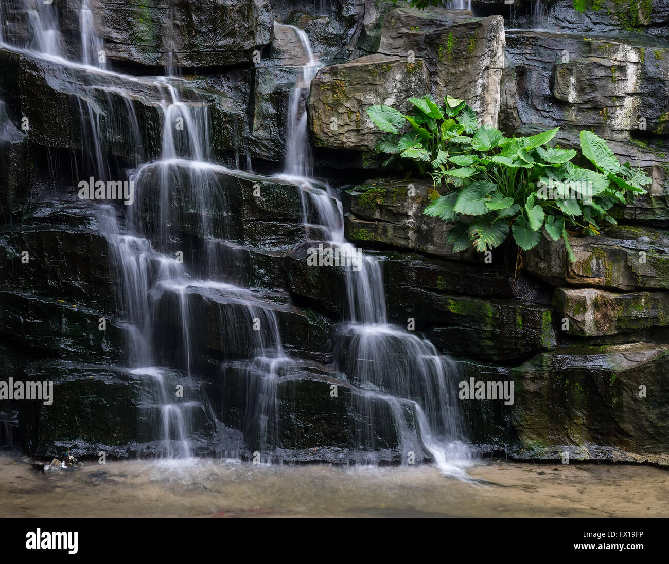 schöner Wasserfall Stockfoto