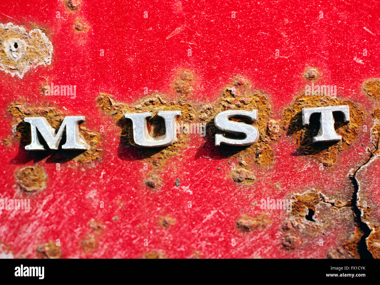 Bunte abstrakte Nahaufnahme von Rost Farbe auf Automobil Stockfoto