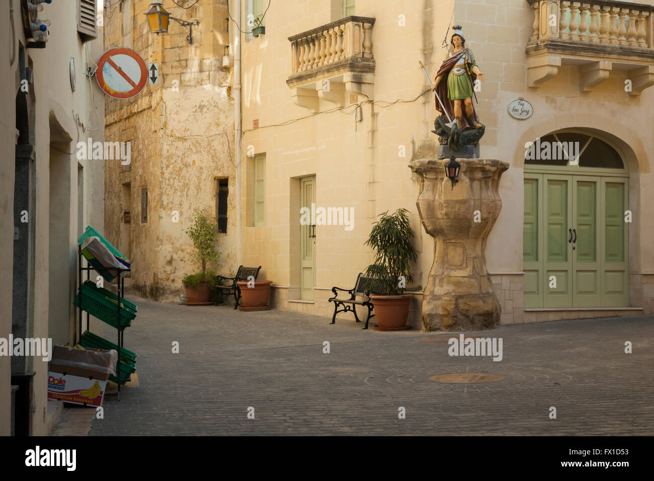 Straßenecke in Victoria (Rabat), Gozo, Malta. Stockfoto