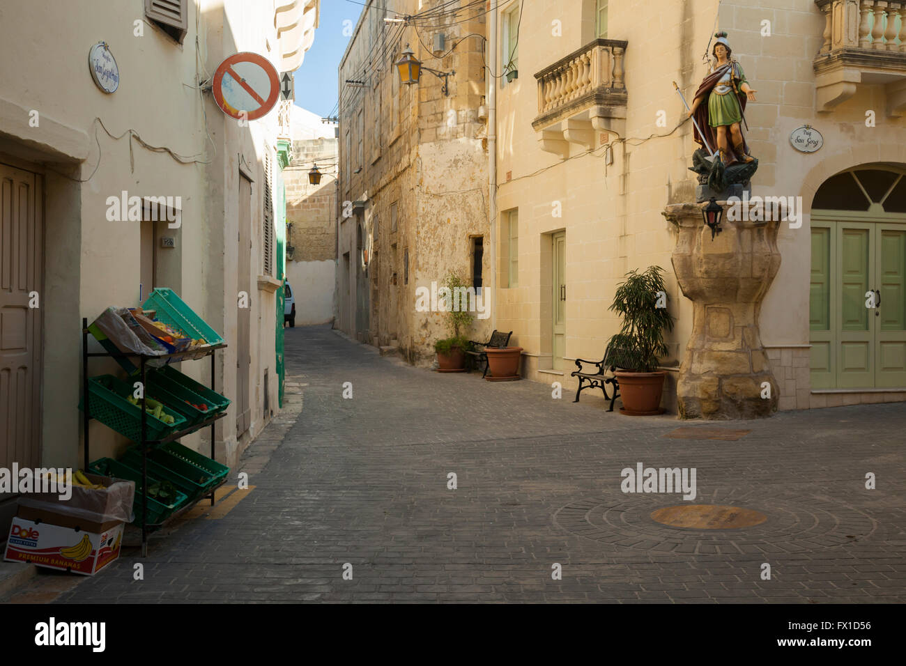 Straßenecke in Victoria (Rabat), Gozo, Malta. Stockfoto