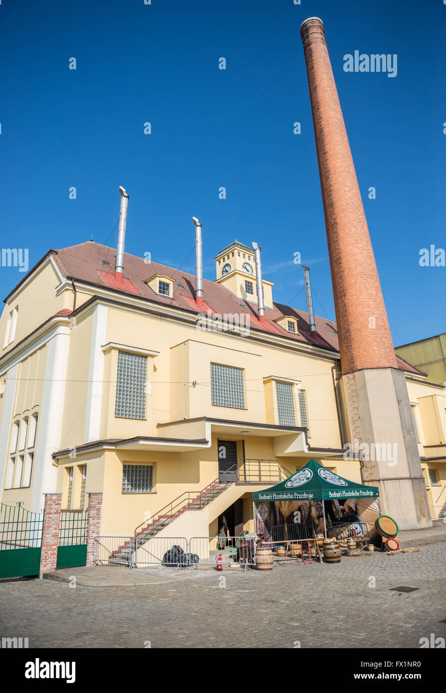 Sudhaus und Schornstein des Pilsner Urquell Brauerei in der Stadt Pilsen, Tschechische Republik Stockfoto