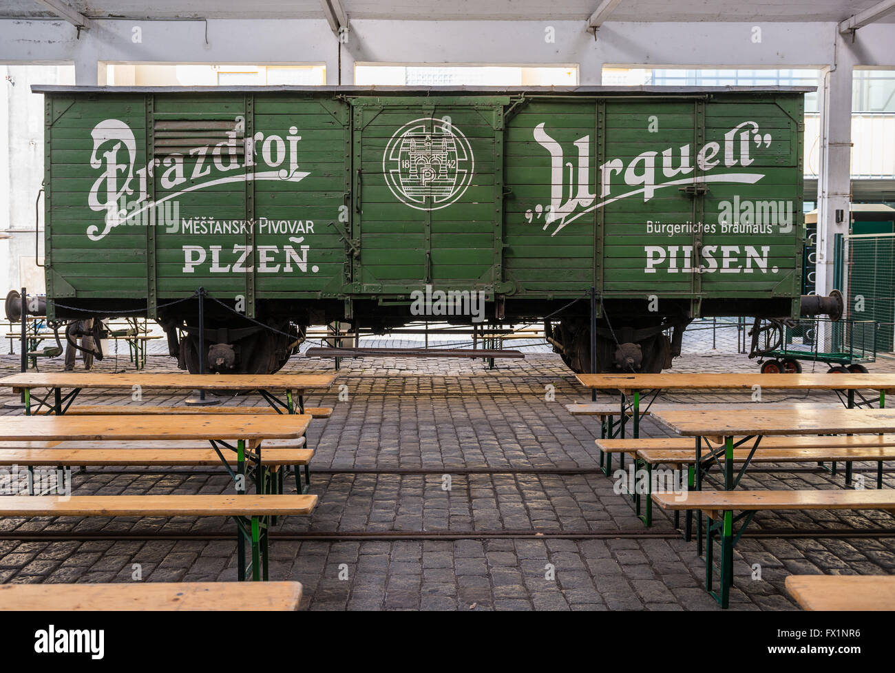 Pilsner Urquell-Waggon in Pilsner Urquell Brauerei in der Stadt Pilsen, Tschechische Republik Stockfoto