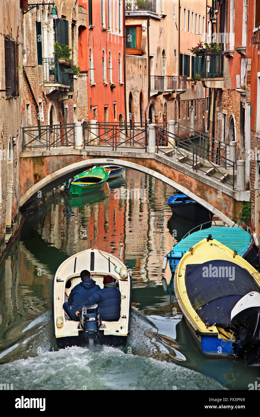 Kanal im Sestiere ("Bezirk") di Dorsoduro, Venedig, Veneto, Italien Stockfoto