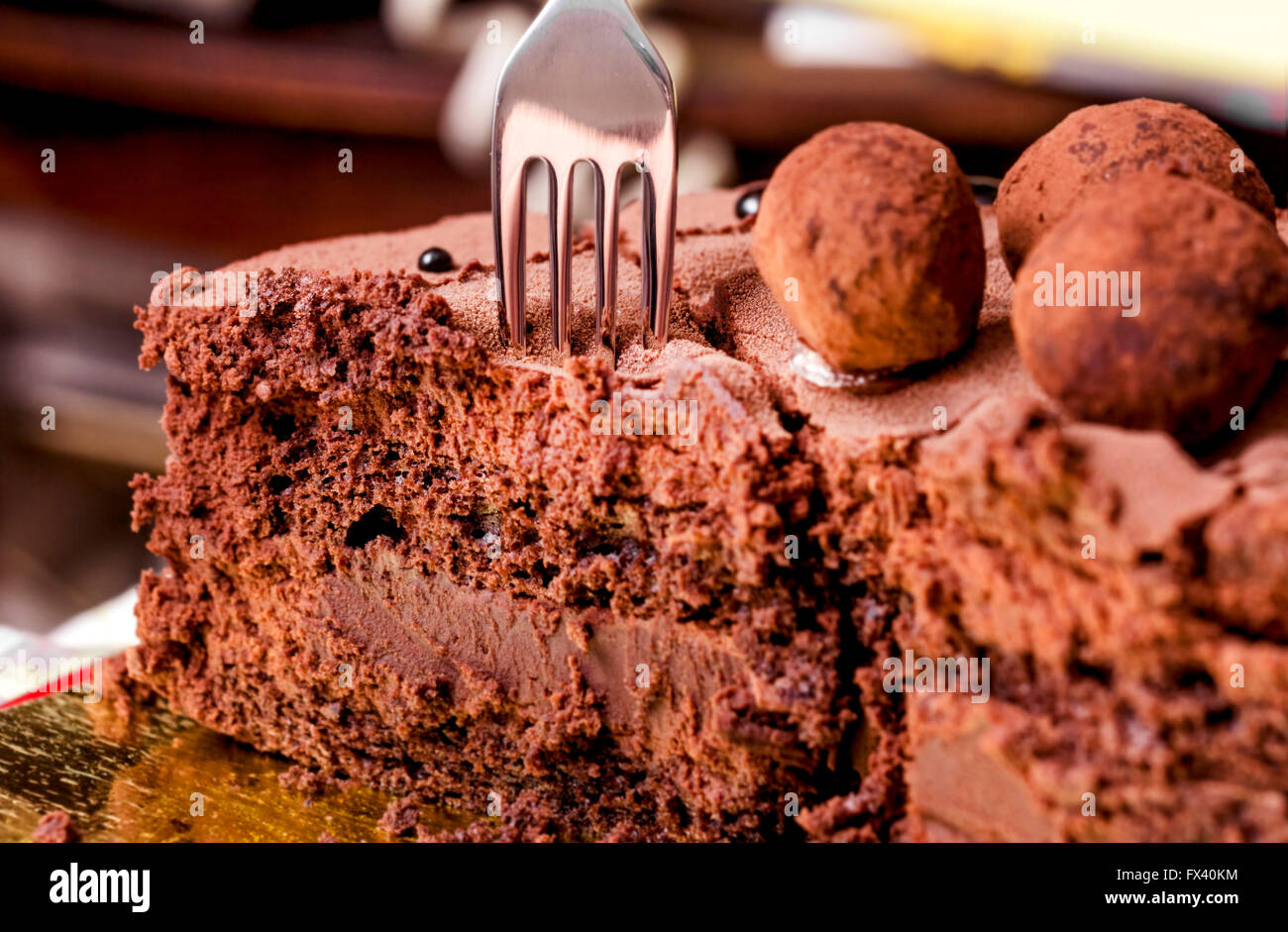 Frische Stück Schokoladenkuchen mit Gabel Stockfoto