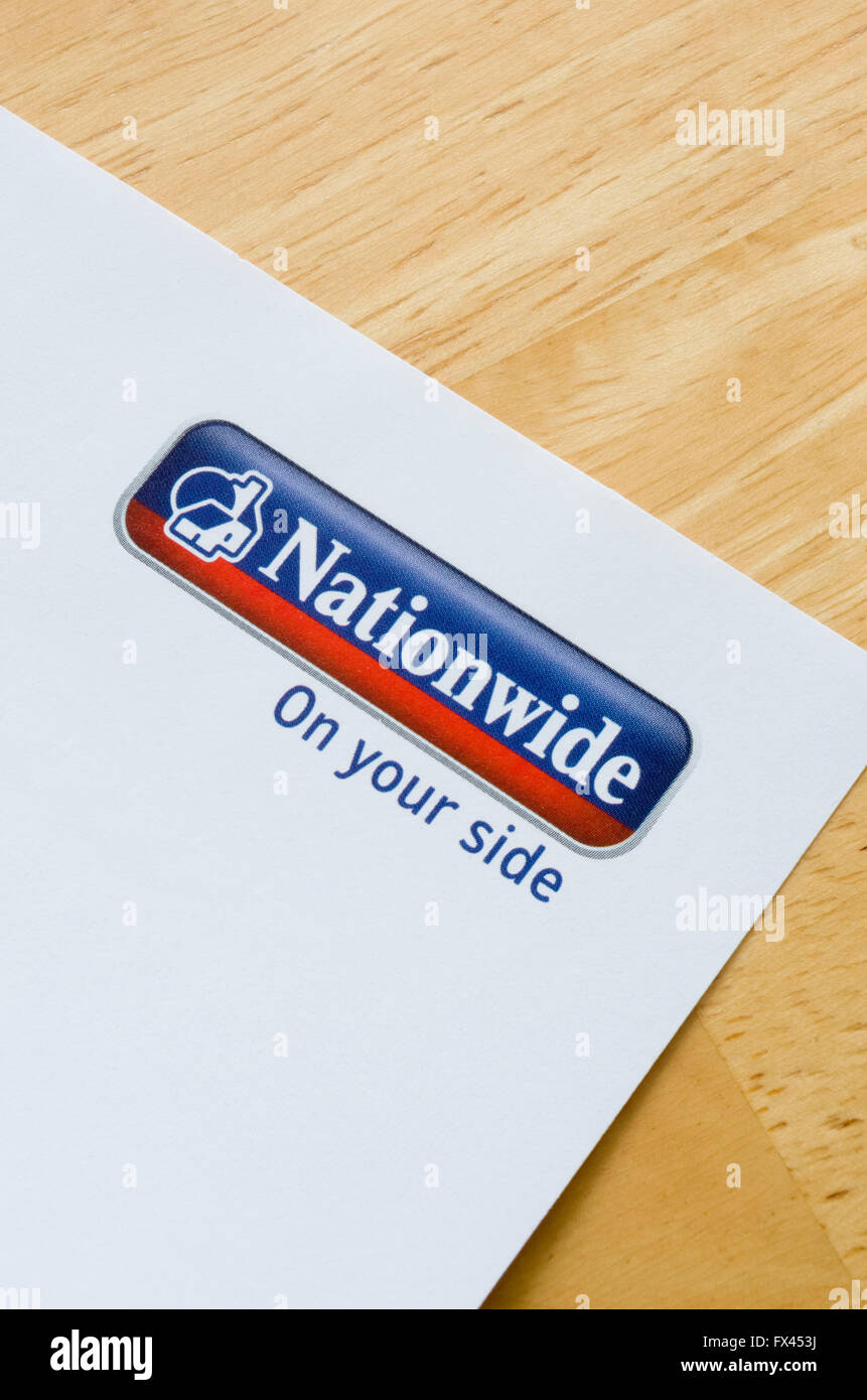 Nationwide Building Society Briefkopf auf einem hölzernen Hintergrund, UK Stockfoto