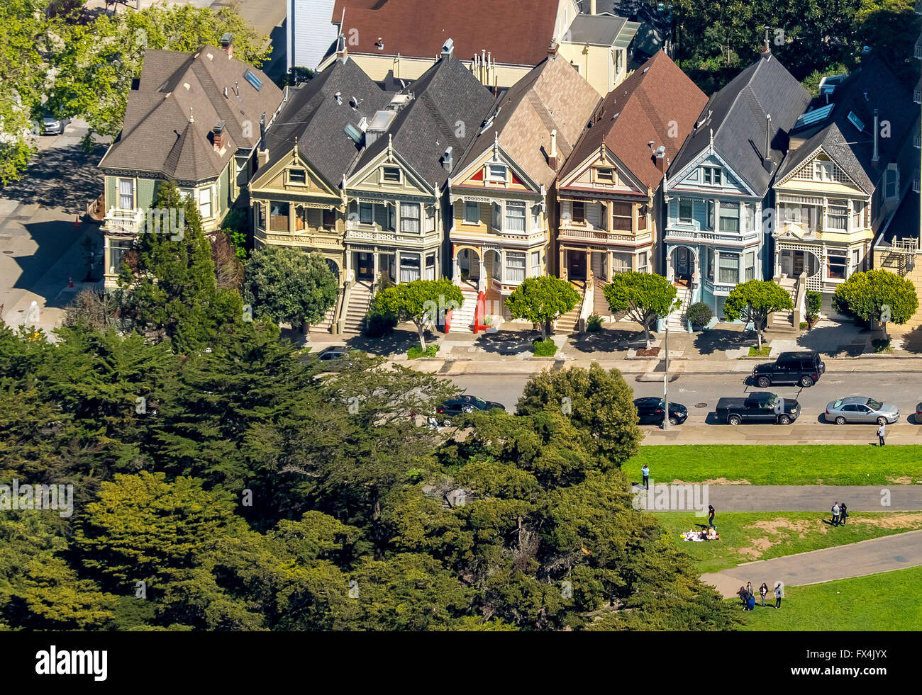 Luftaufnahme, Painted Ladies Steiner Strasse, viktorianischen Häusern, San Francisco, Bay Area, Vereinigte Staaten von Amerika, Kalifornien, USA Stockfoto