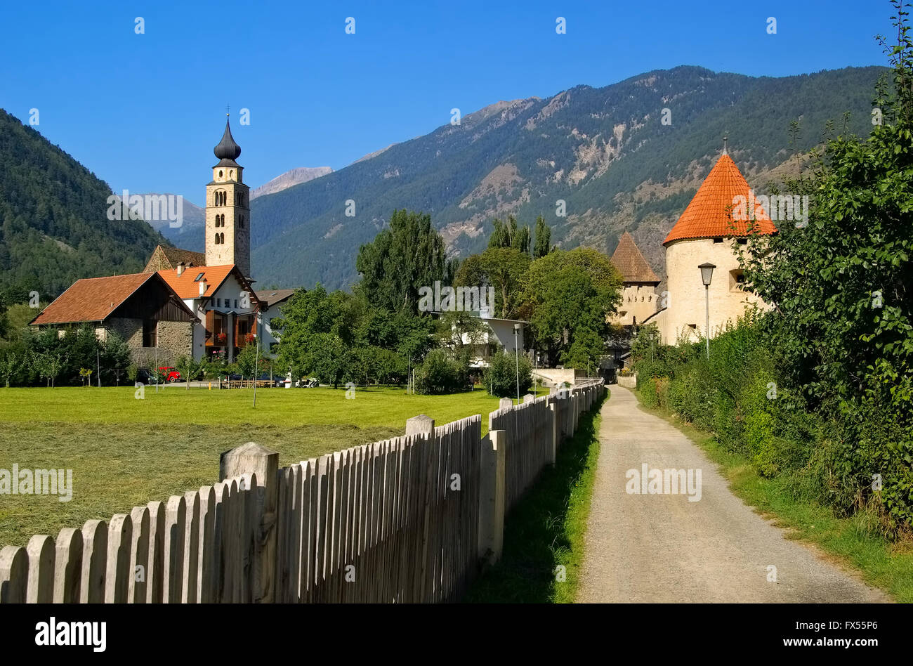 sterben Sie Stadt Glurns in Südtirol - die Stadt Glurns in Südtirol Stockfoto