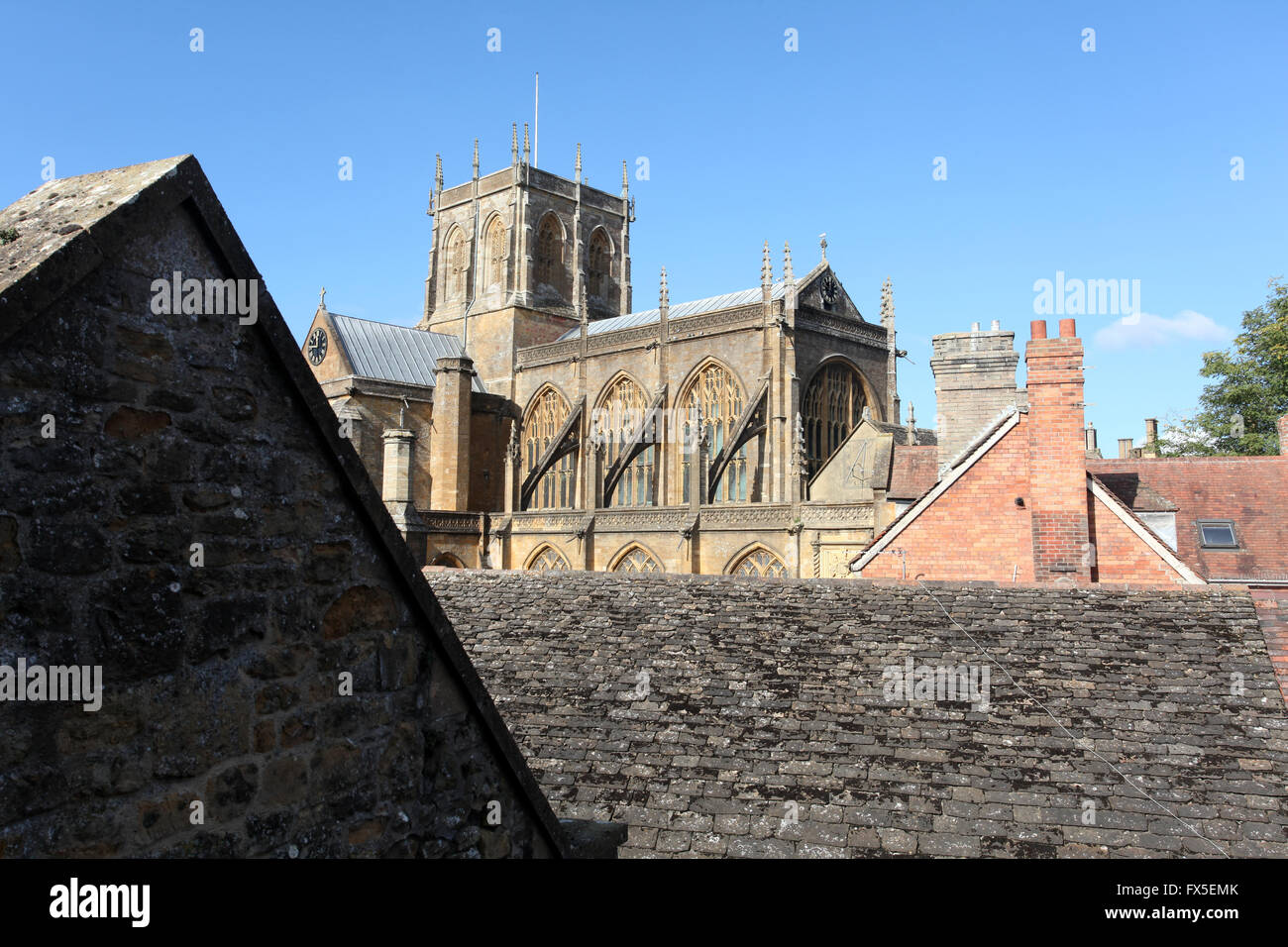 Sherborne Abtei in Dorset. Vereinigtes Königreich. Die Abtei entwickelte sich von einer sächsischen Kathedrale. Dach-Draufsicht 2015. Stockfoto