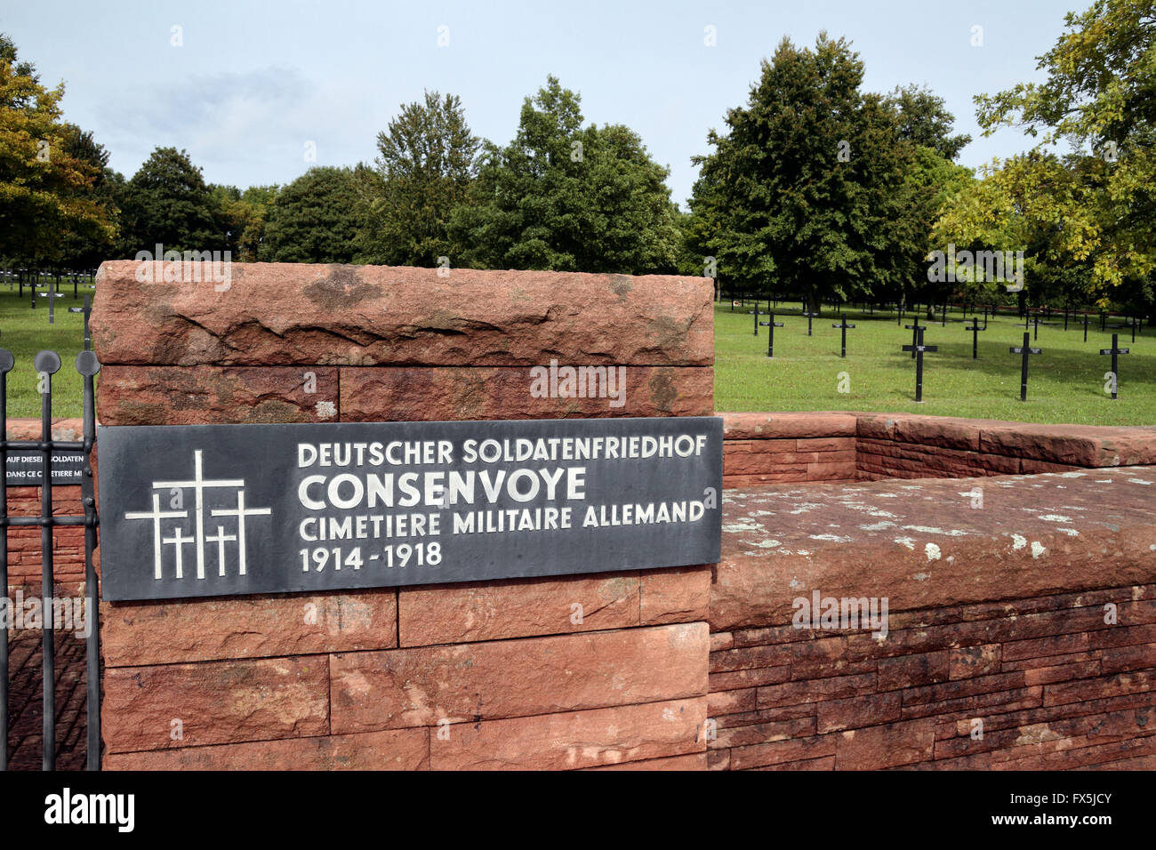 Deutsche Welt ein Kriegsfriedhof bei Consenvoye, in der Nähe von Verdun, Frankreich, der Friedhof enthält 11.146 deutsche Kriegsgräber. Stockfoto