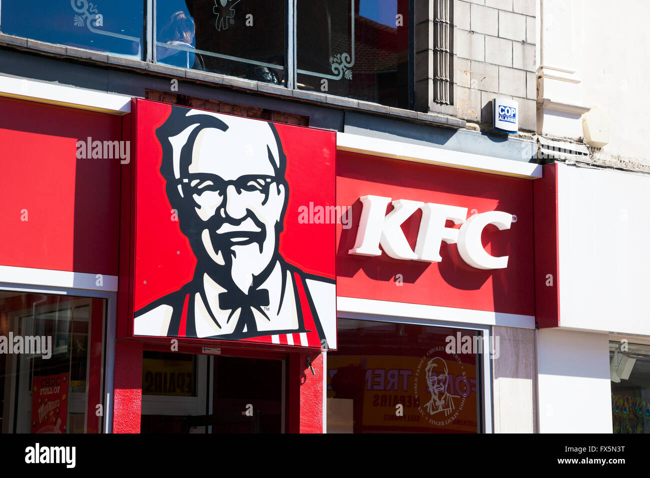 KFC (Kentucky Fried Chicken) Ladenfront Stockfoto