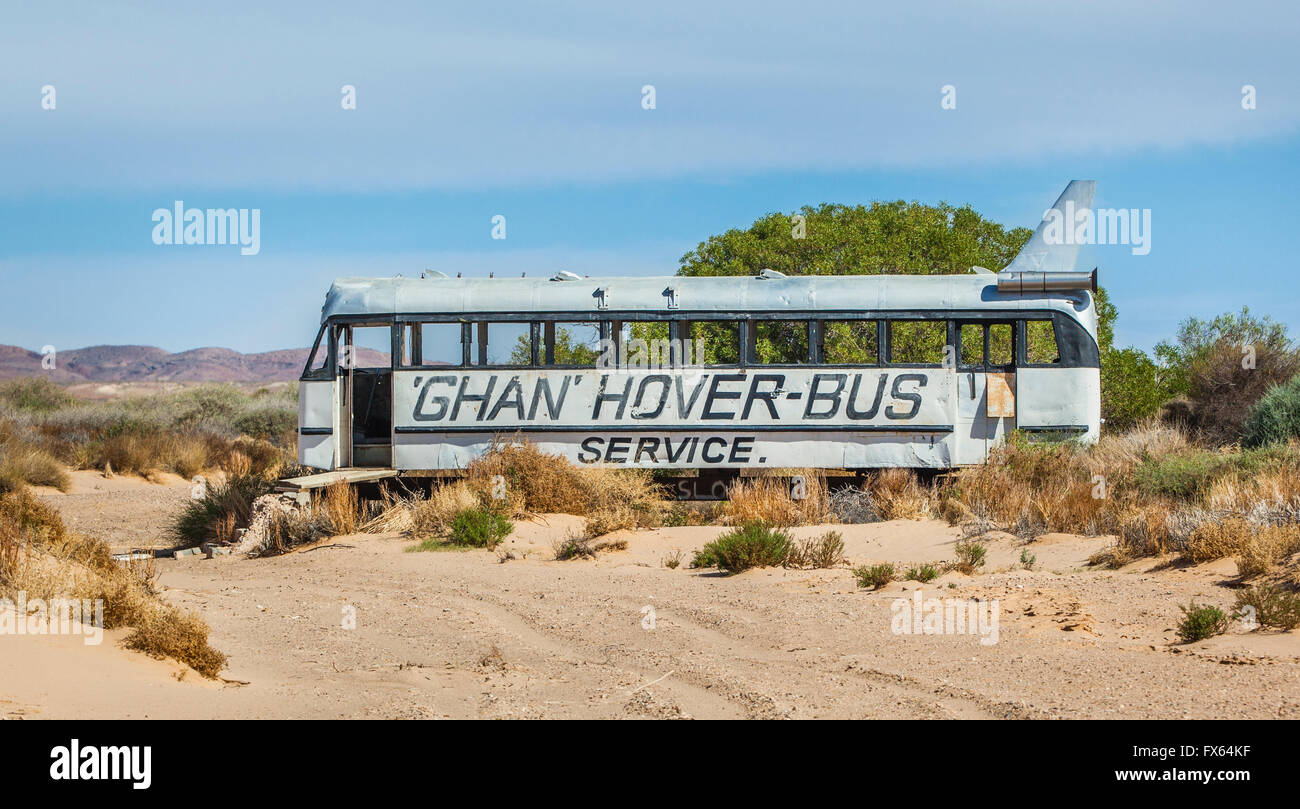 Mutonia Skulpturenpark, Alberrie Creek, Oodnadatta Track, Skulpturen und Installationen von Robin "Mutoid" Cooke Stockfoto