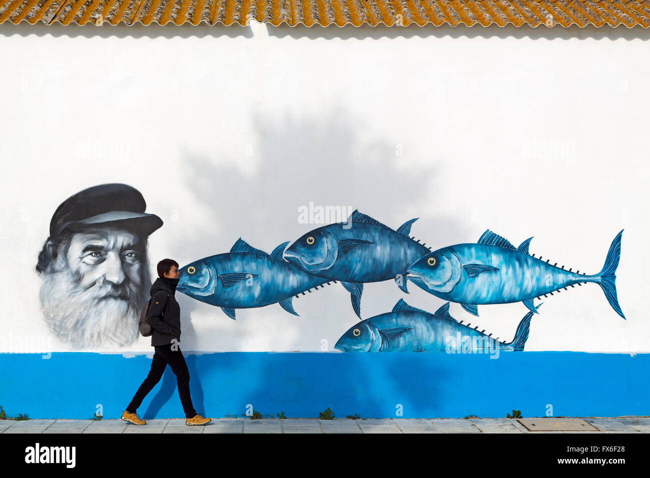 Thunfisch-Wandmalerei. Sancti Petri, Chiclana De La Frontera, Cadiz Provinz Cadiz, Andalusien Spanien. Europa Stockfoto