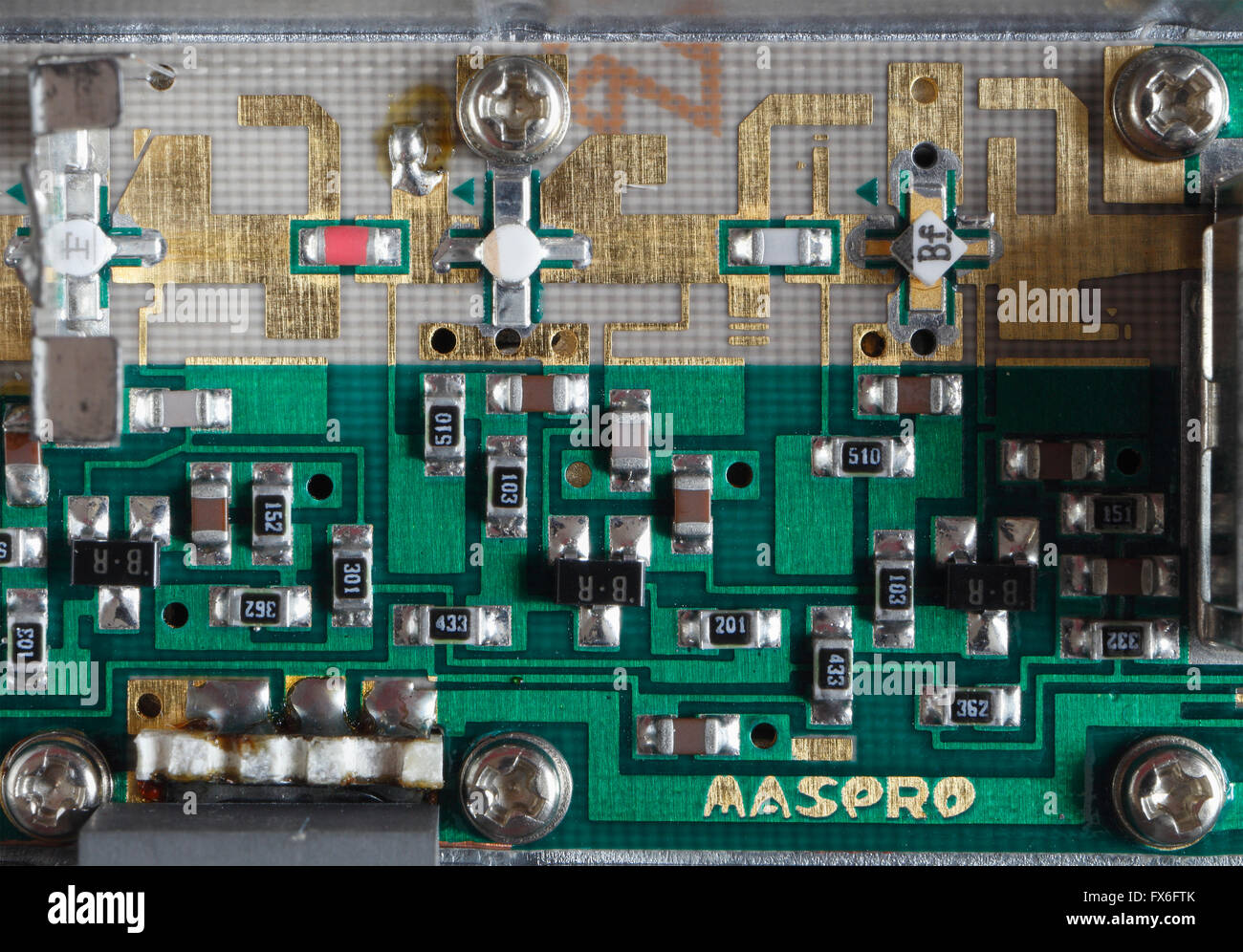 Stromkreis des rauscharmen Block-LNB-Vorverstärkers von Satellitenschüssel, elektronische Komponenten Stockfoto