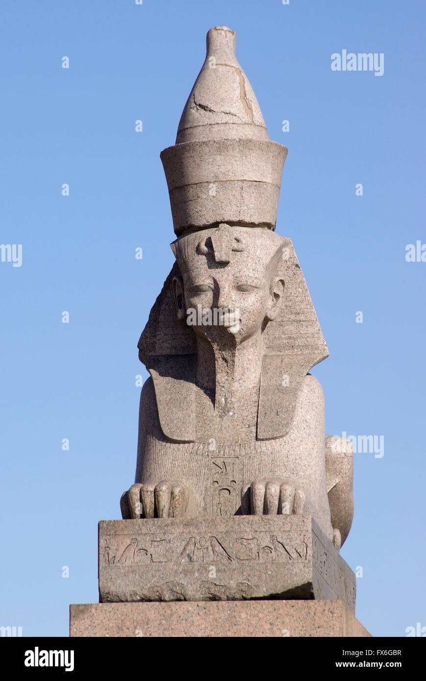Russland. St. Petersburg. Ägyptische Sphinx an der Universität. Stockfoto