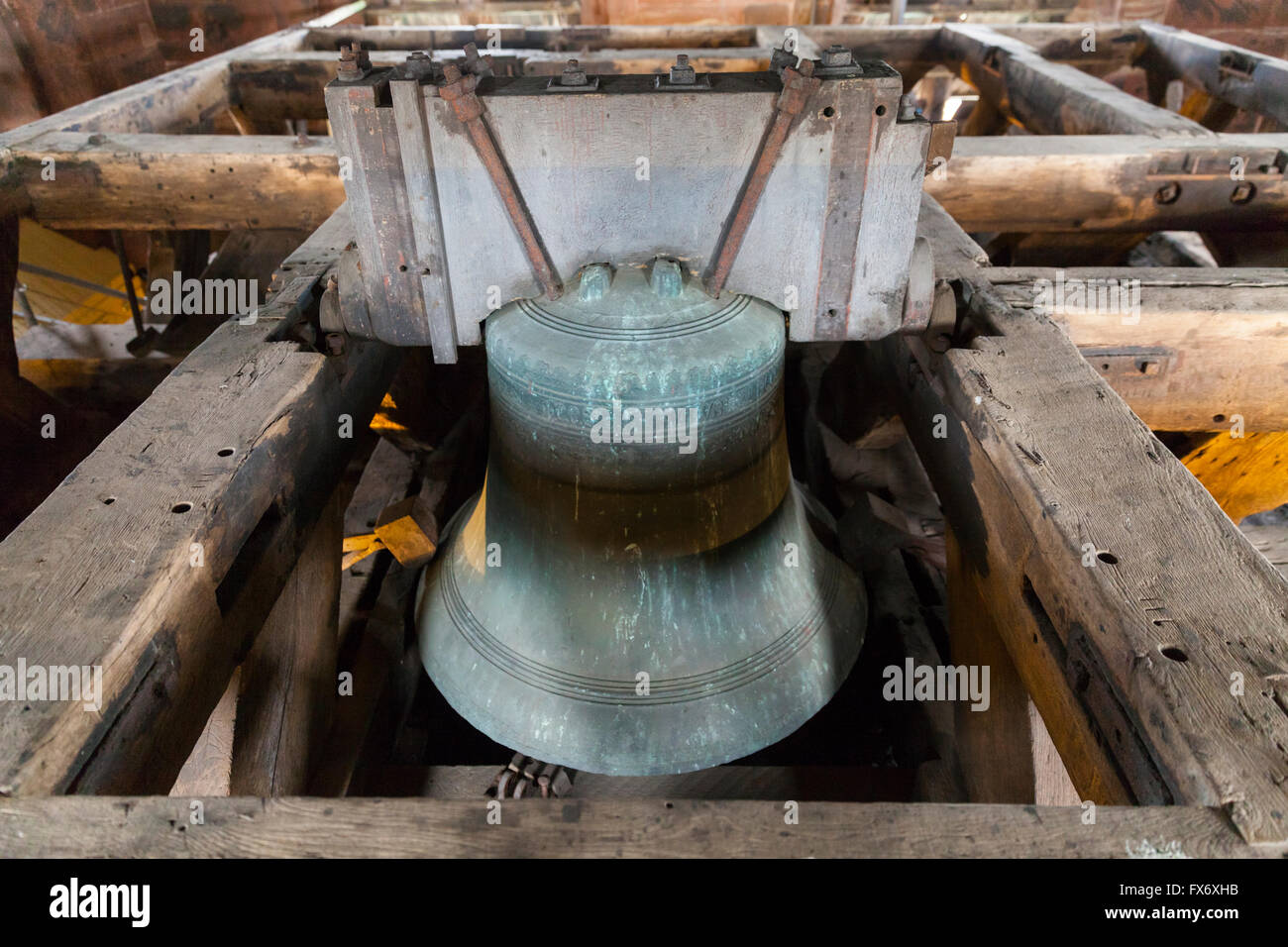 Bell Frame Kammer und Bell, Chester Cahedral, Cheshire, England Stockfoto