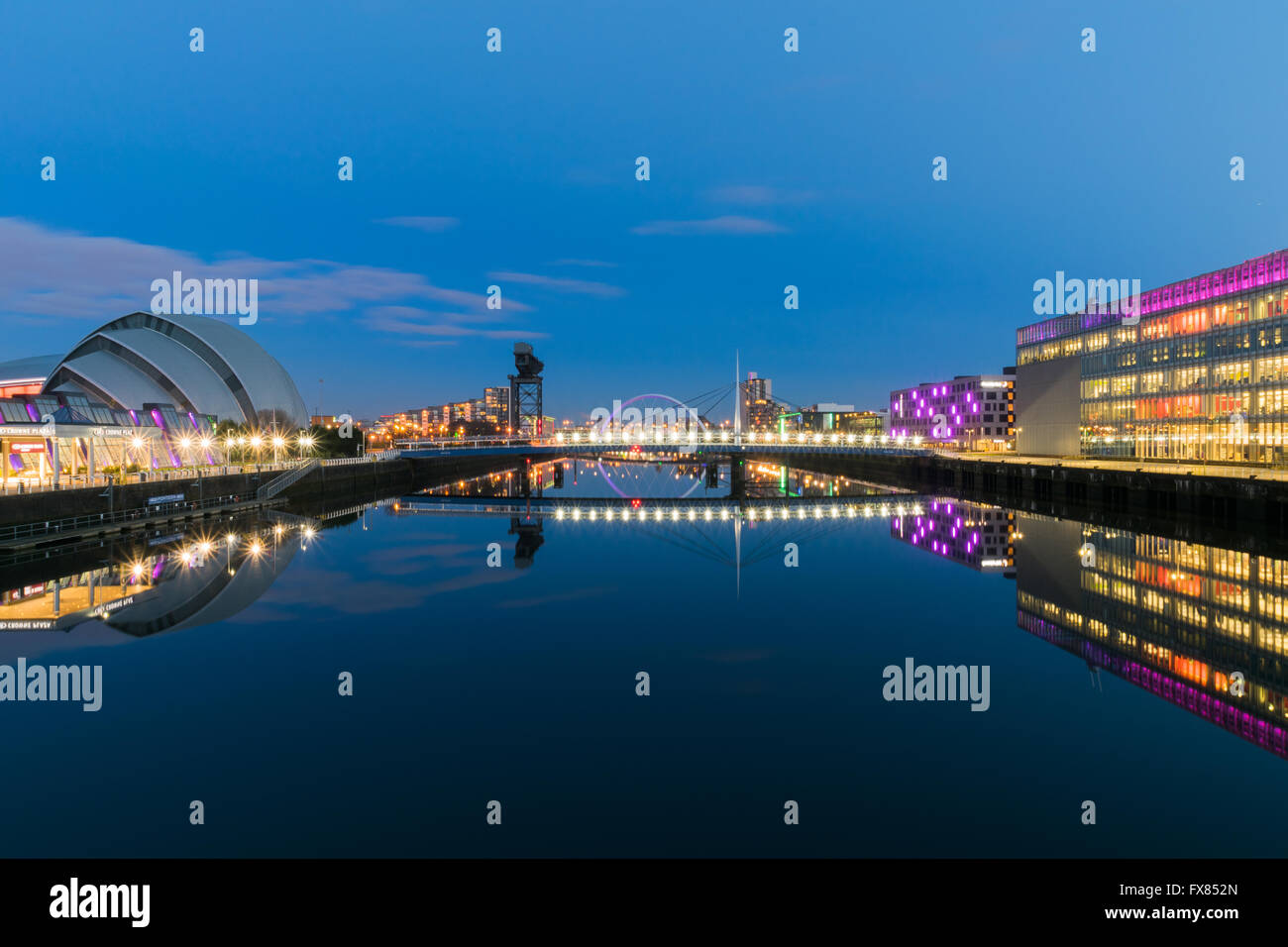 Glasgow Stadtbild Clyde Arc Finnieston, Kran schottische Ausstellung Zentrum hydro Stockfoto