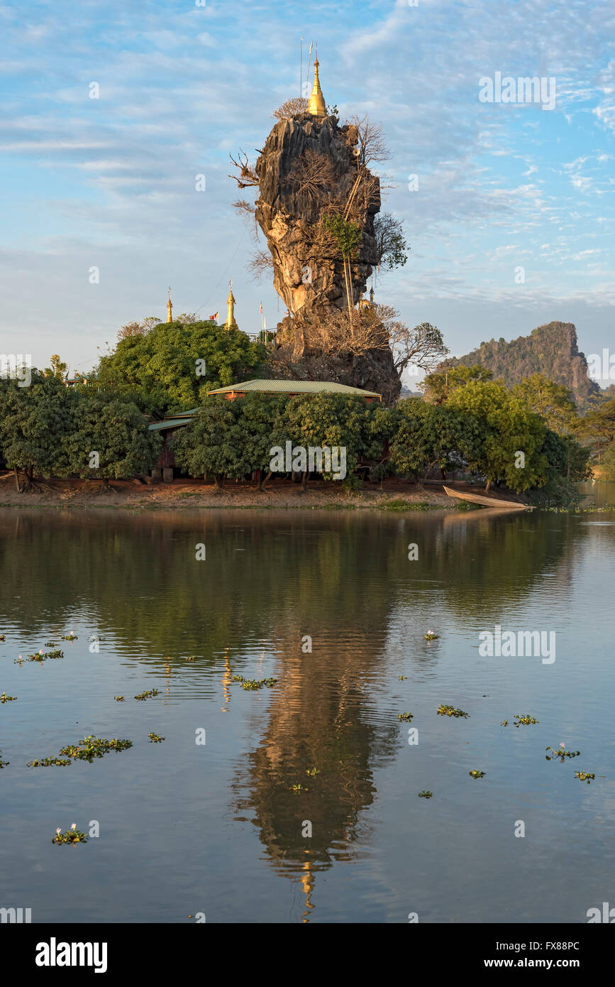 Kyauk Kalap (Kyauk Ka Lat) Pagode in der Nähe von Hpa-An, Birma (Myanmar) Stockfoto