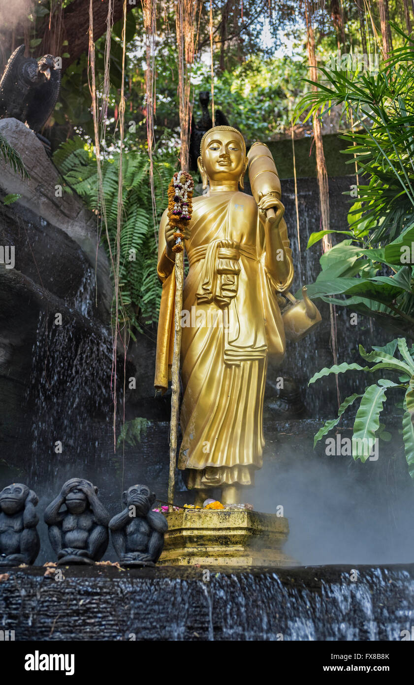 Buddha-Statue am Golden Mount Wat Saket Bangkok Thailand Stockfoto