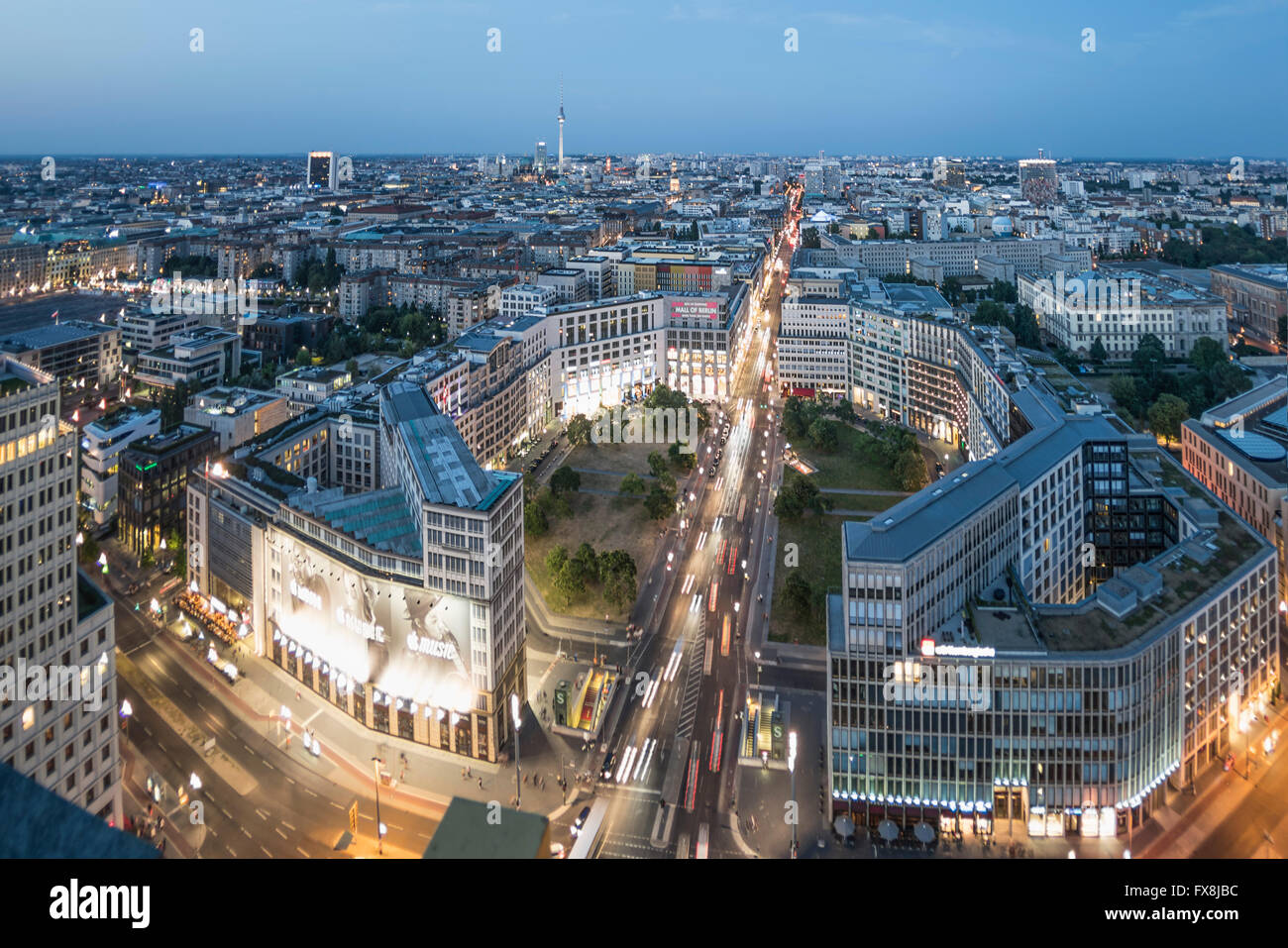 Panoramablick von der Kollhoff Tower, Leipziger Platz, Turm, Berlin, Deutschland, Stockfoto