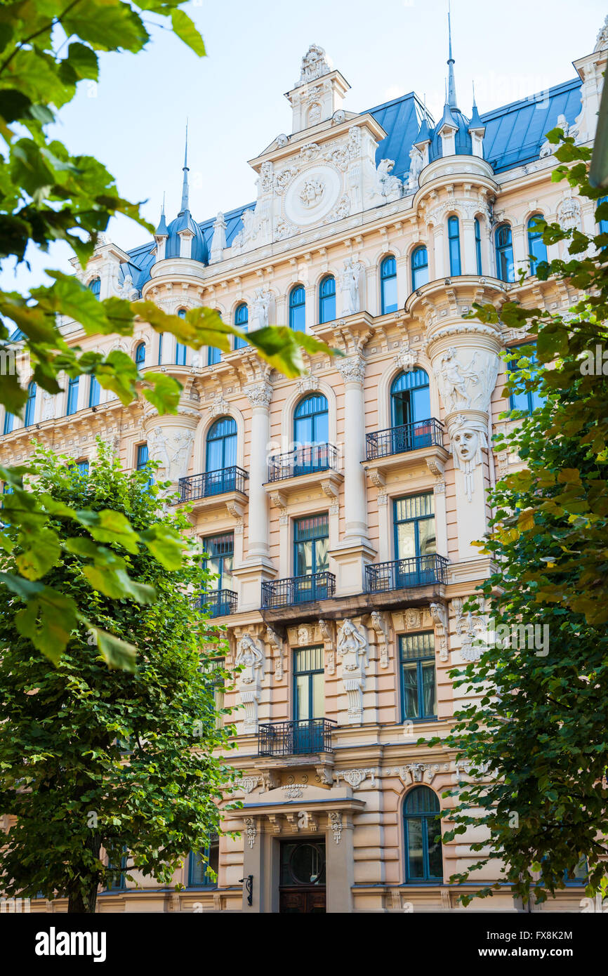 Jugendstil-Architektur - Gebäude Fassade der Stadt Riga. Stockfoto