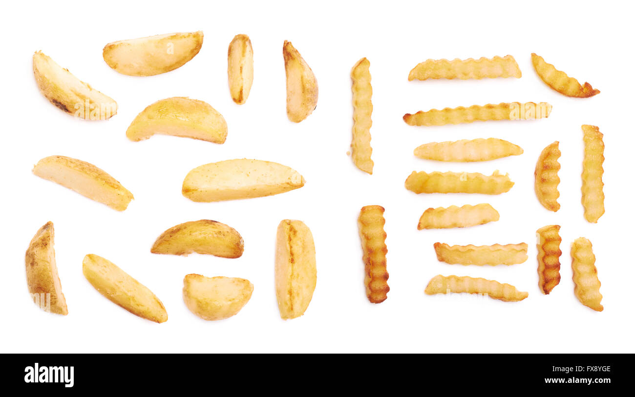 Mehrere einzelne Kartoffelchips isoliert Stockfoto