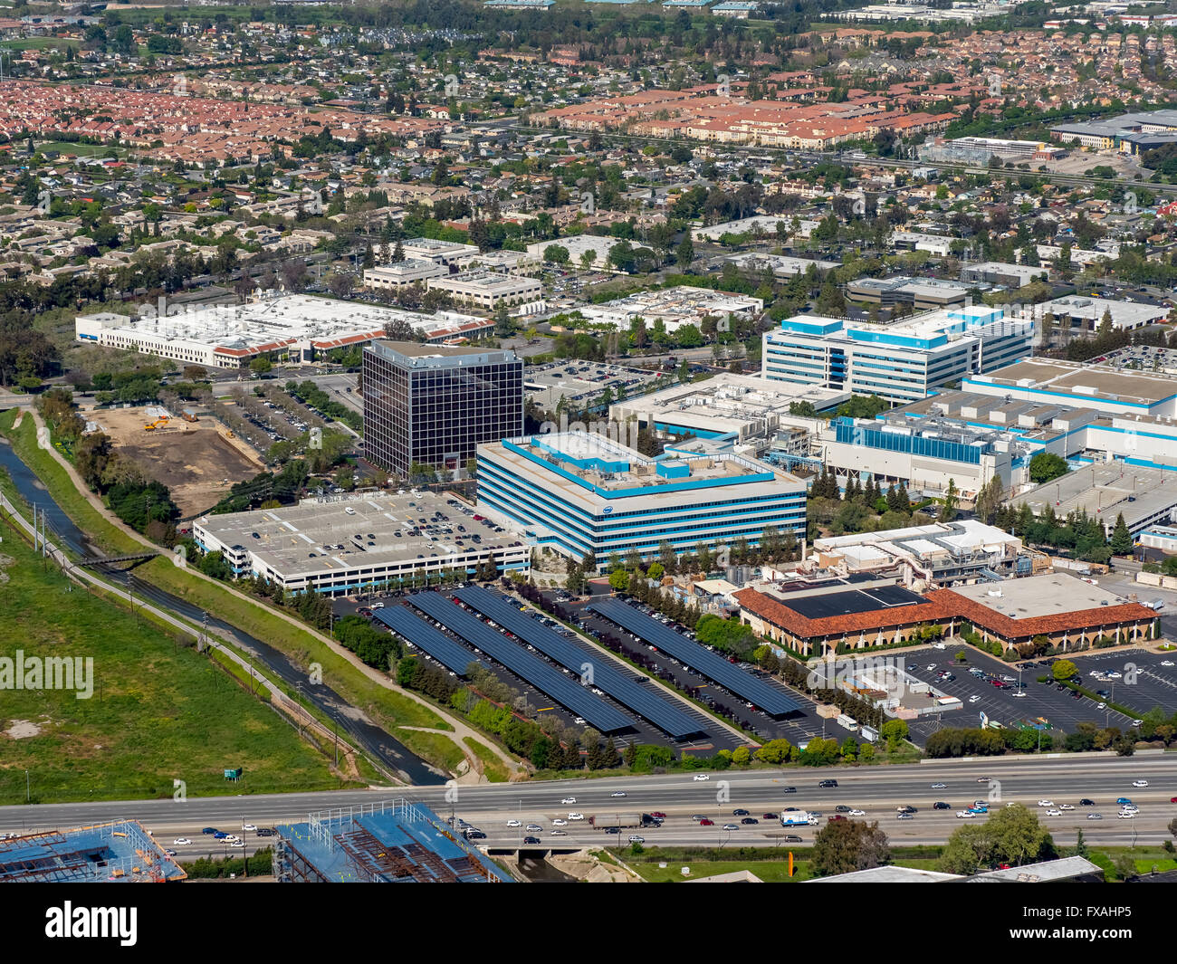 Hauptsitz der Firmen Intel und Vishay Americas inc. Broadcom ca Technologies, Sophos, Silicon Valley, Kalifornien, USA Stockfoto