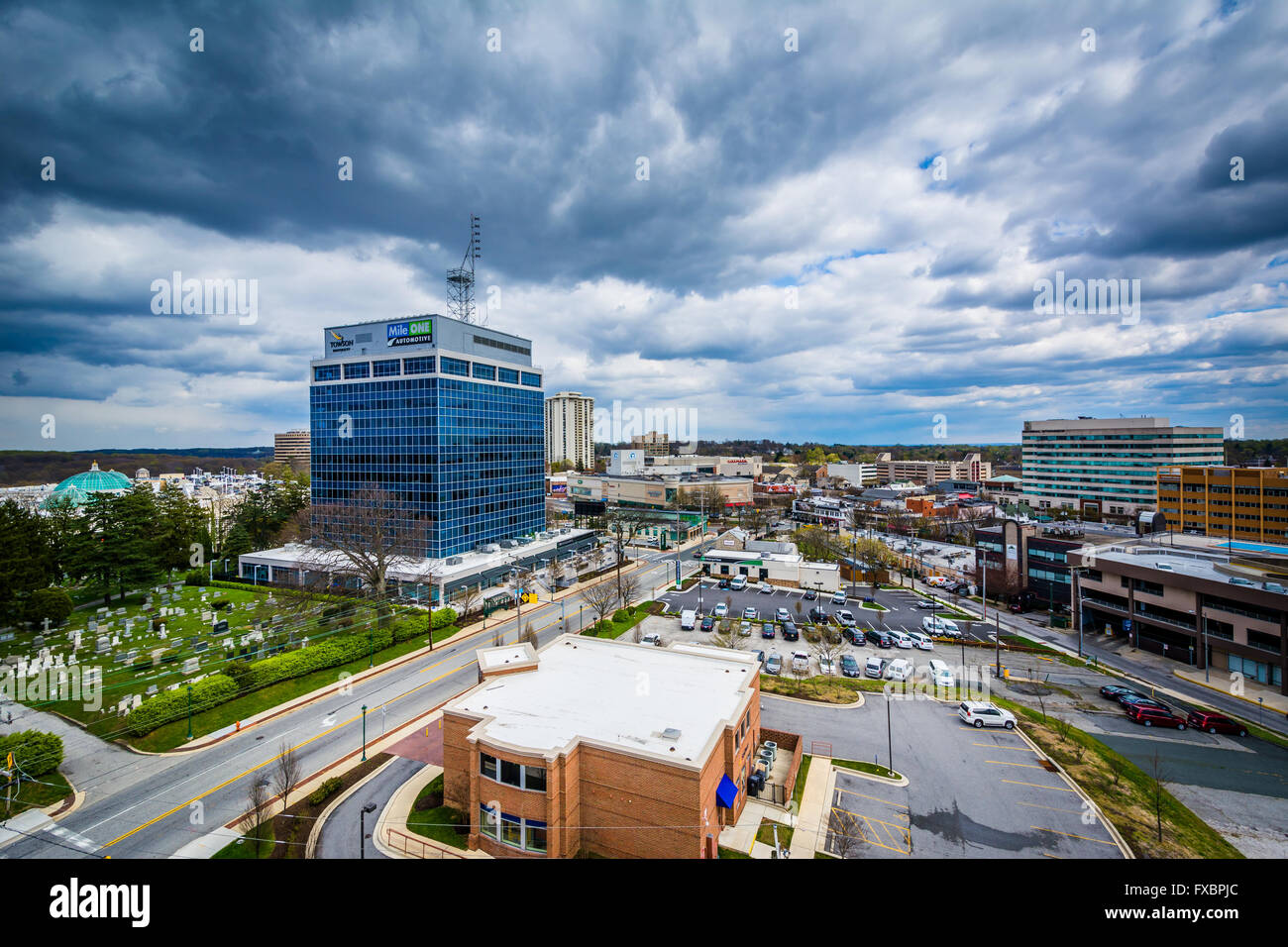 Ansicht von Gebäuden in Towson, Maryland. Stockfoto