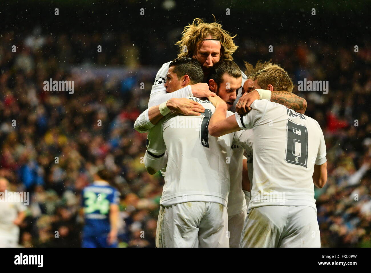 Madrid, Spanien. April 12., 2016. Real Madrid rückt zu Halbfinale Wolfsburg besiegen mit einem aggregierten Ergebnis 3-2 Stockfoto Madrid, Spanien. April 12., 2016. Real Madrid rückt zu Halbfinale Wolfsburg besiegen mit einem aggregierten Ergebnis 3-2 Stockfoto