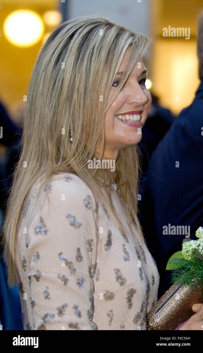 13-04-03-2016 HM Königin Máxima zu Fuß die Neue Alte Rathaus 2 Tage Besuch von HM König Willem-Alexander und Máxima HM Königin nach Bayern © Dpa picture-Alliance/Alamy Live News Stockfoto