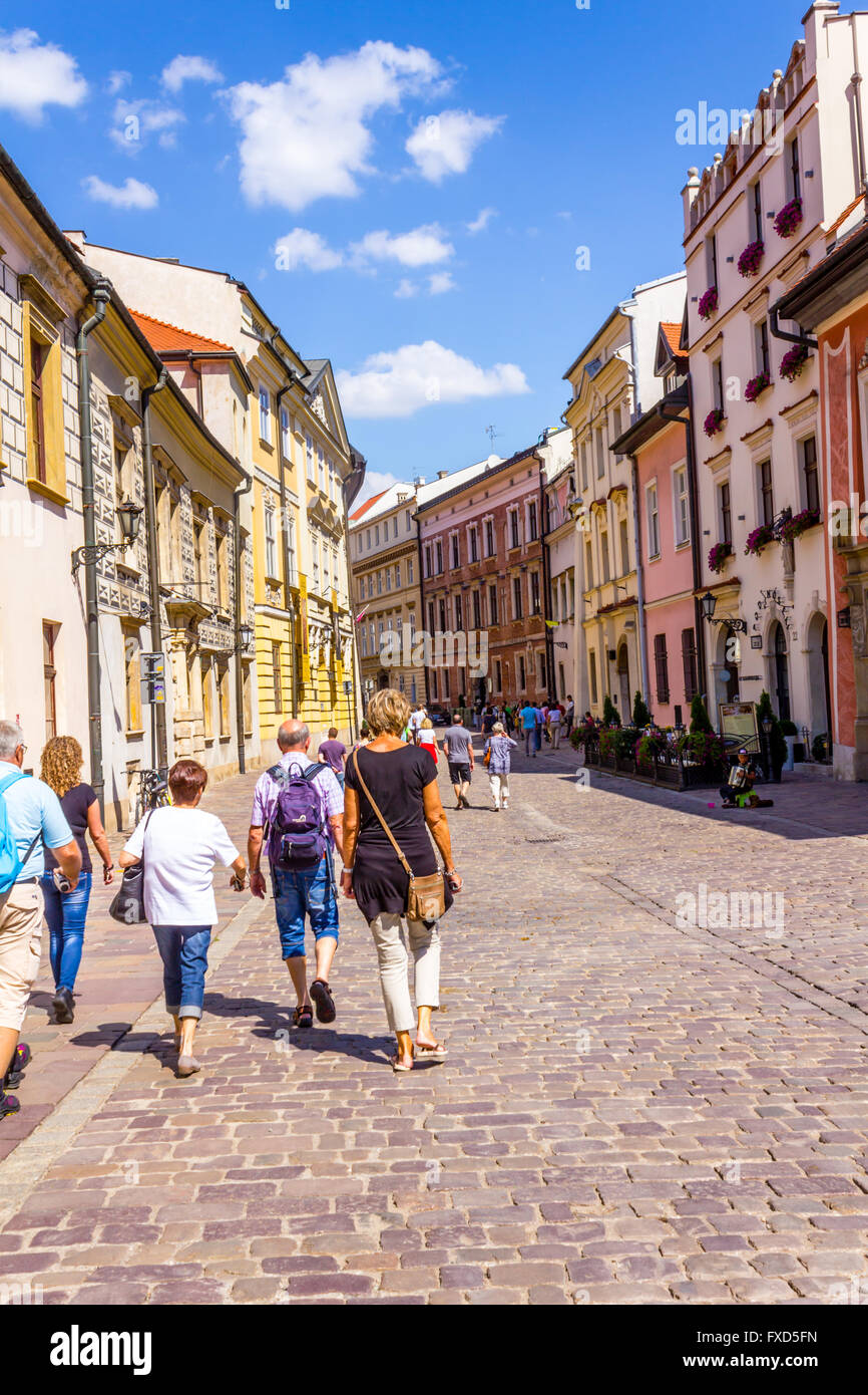 Touristen in der Domherrenstraße Straße in Krakau, Polen Stockfoto