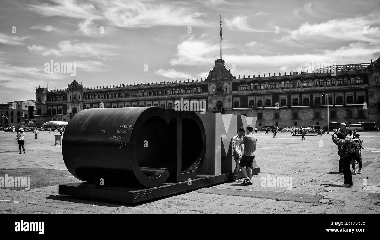 Plaza De La Constitución (Zócalo und Dom) in Mexiko-Stadt Stockfoto