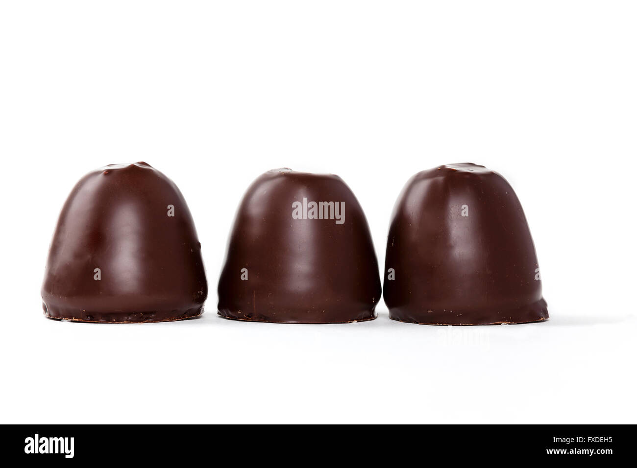 Baum Schokolade überzogen Schneebälle isoliert auf weißem Stockfoto