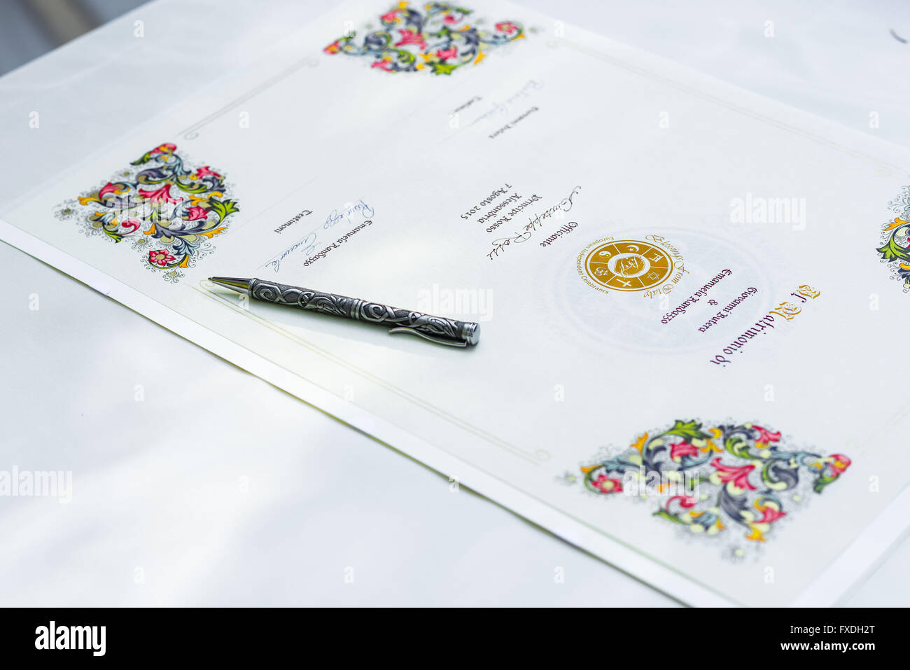 Die Signatur nach der Trauung Stockfoto