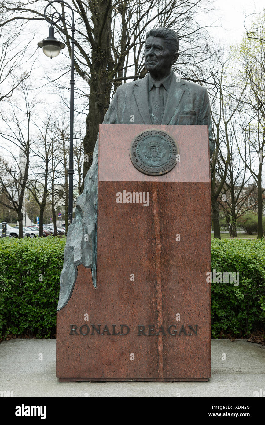 Ronald Reagan Denkmal von Władysław Dudek, Warschau, Polen, Europa Stockfoto