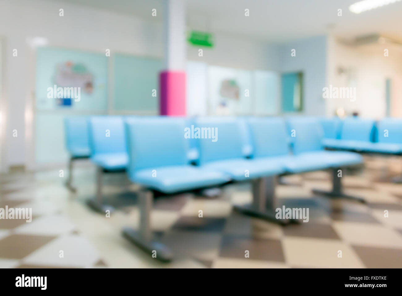 Unscharfen Hintergrund im Krankenhaus Wartezimmer Stockfoto