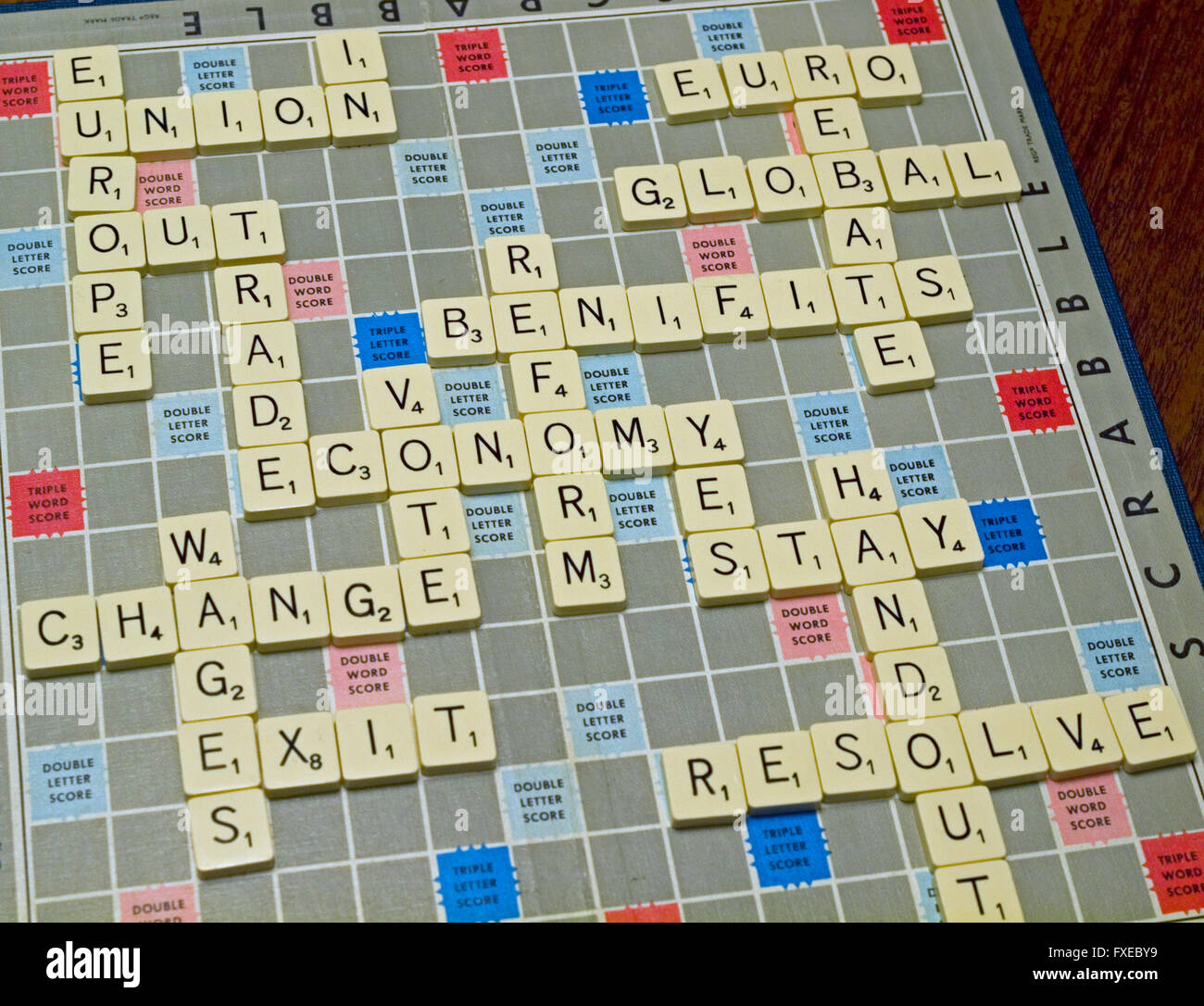 Scrabble-News aktuelle Nachrichten Stockfoto