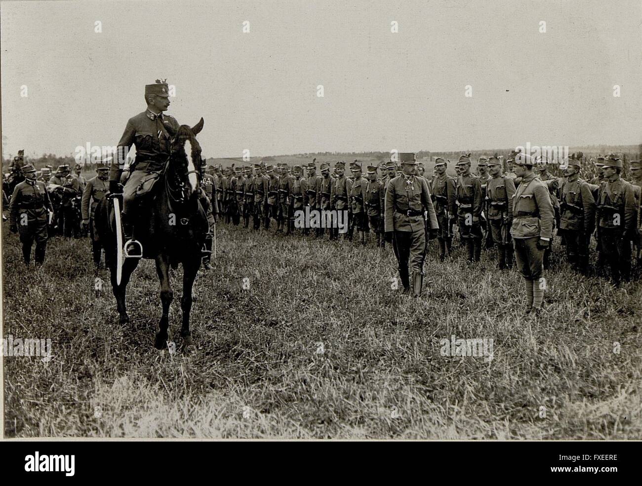 Besichtigung der Schützen der 2. Kavalleriedivision der 7. Armee am 24.8.1916 Stockfoto