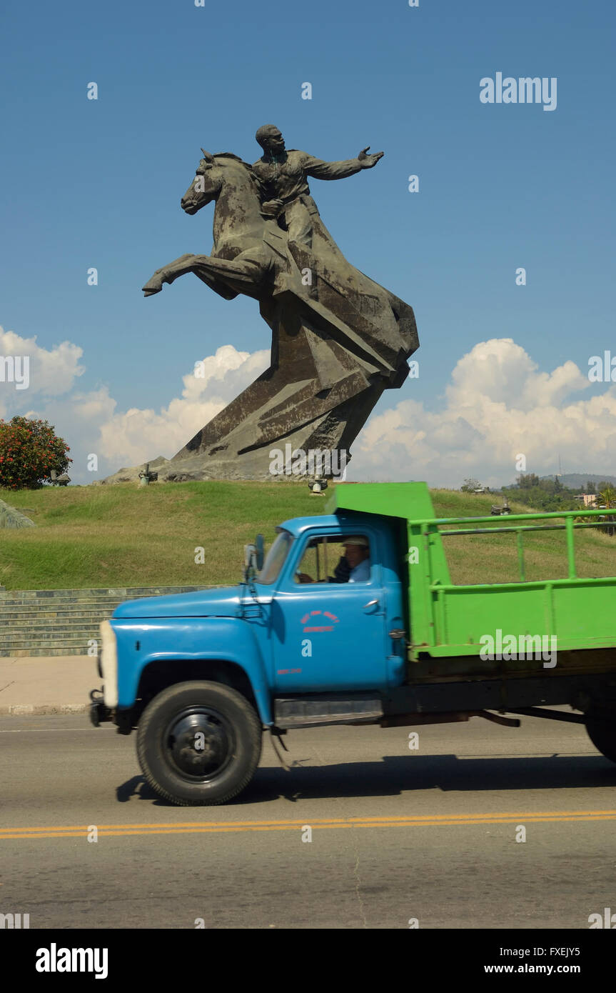 Die Statue von Antonio Maceo am Plaza De La Revolucion. Santiago De Cuba, Kuba Stockfoto
