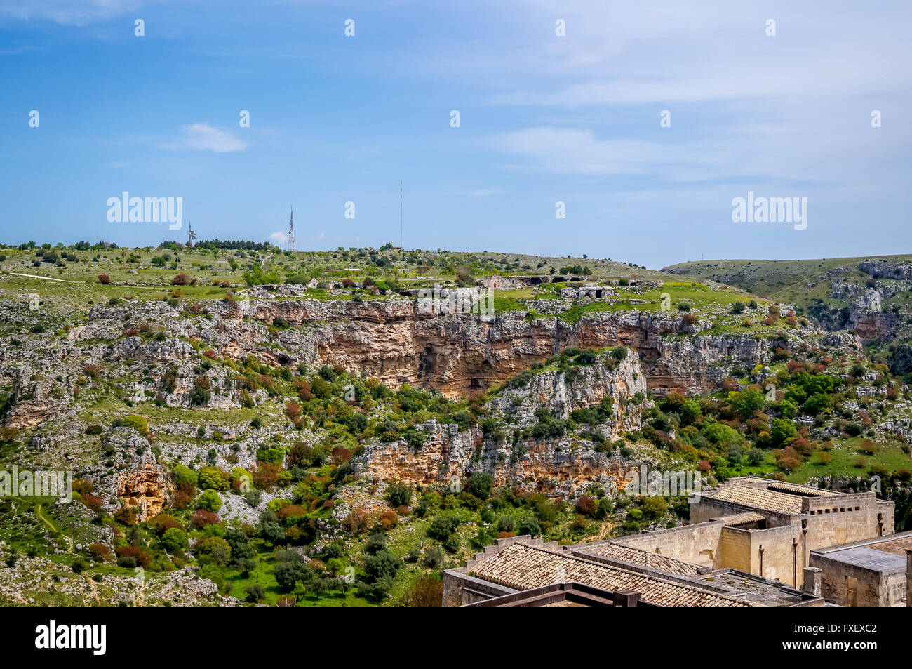 Blick auf den Park der Karstschluchten Kirchen aus der Stadt Matera, Basilikata, Italien Stockfoto