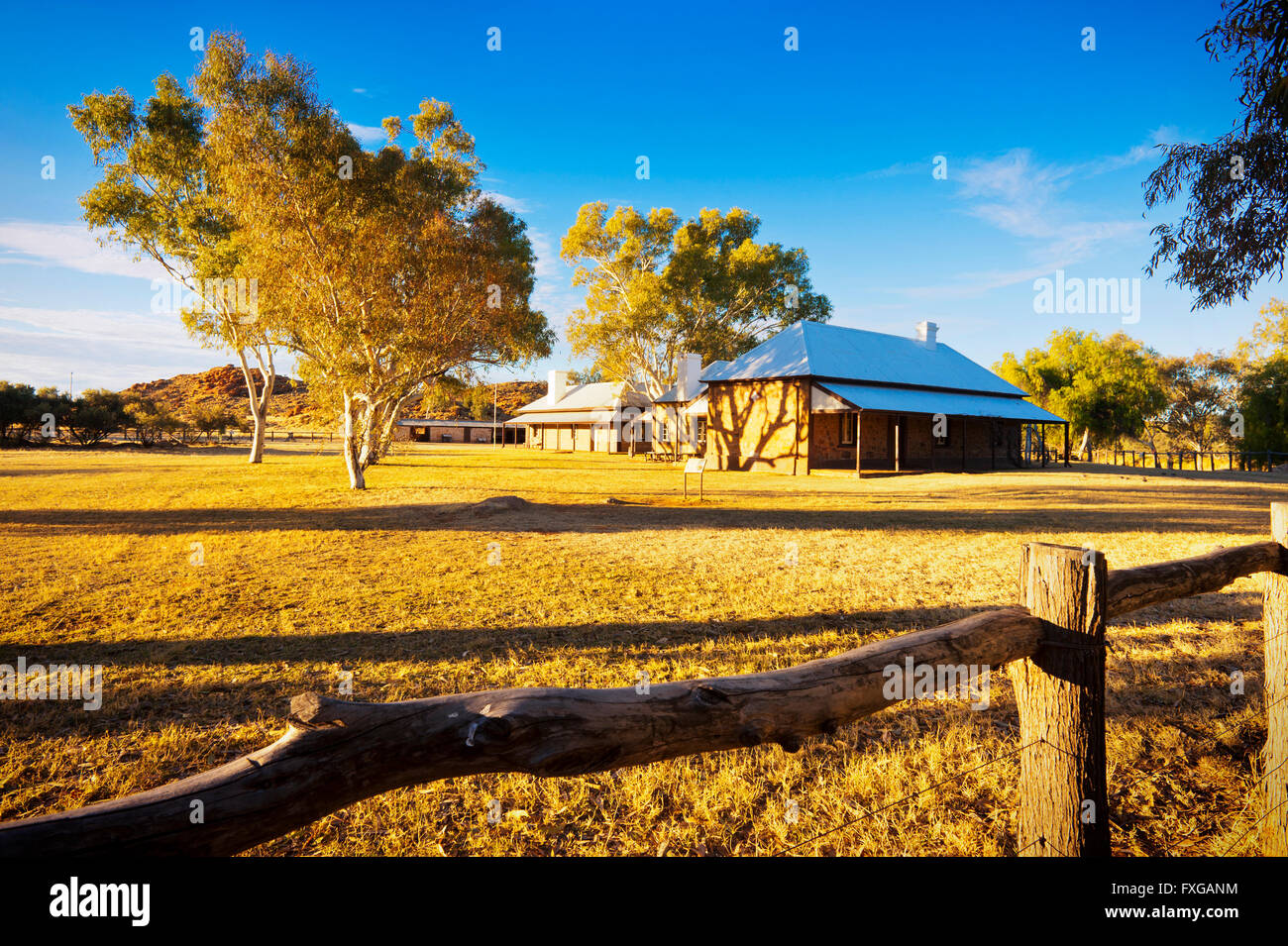 Ein Abend-Blick auf die Telegrafenstation in Alice Springs, Northern Territory, Australien. Stockfoto