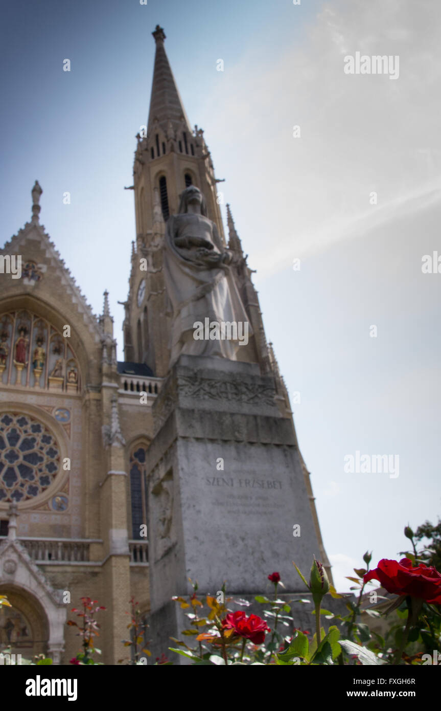 St. Elisabeth Church - Würmer Auge Perspektive Stockfoto