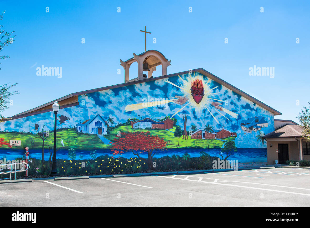 Wandgemälde an Seitenwand der Kirche in Punta Gorda, Florida Stockfoto