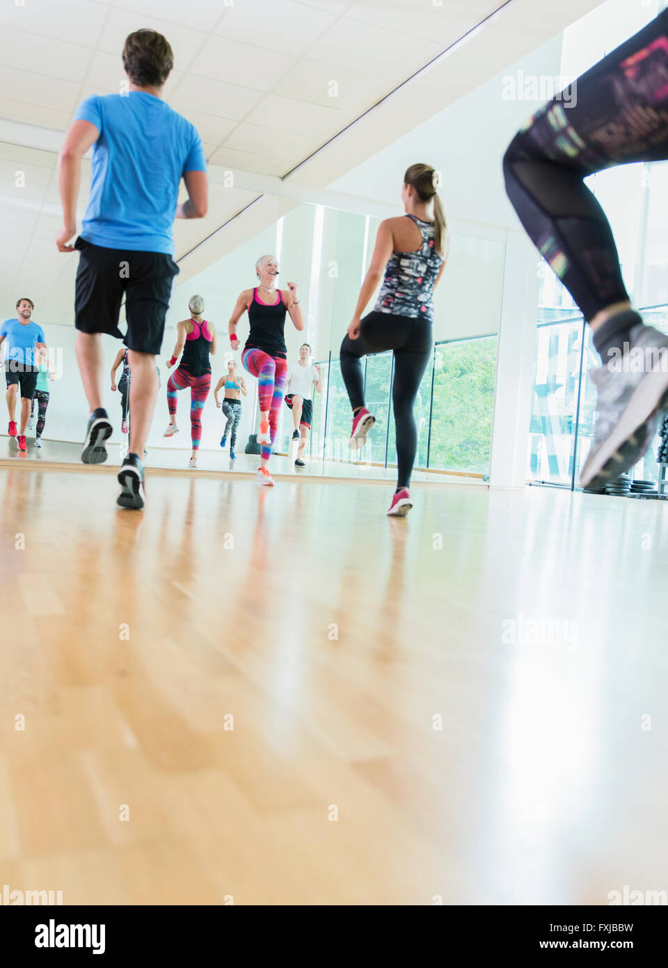 Fitness Instruktor führenden Aerobic-Kurs Stockfoto