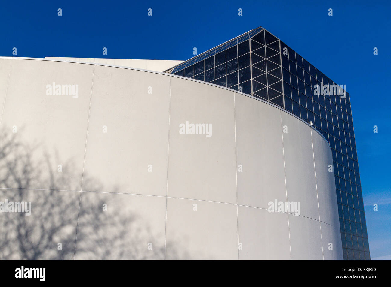 Das Äußere der John F Kennedy Presidential Library and Museum, das dem Gedenken an den 35. Präsidenten in Boston, Massachusetts, USA, gewidmet ist Stockfoto