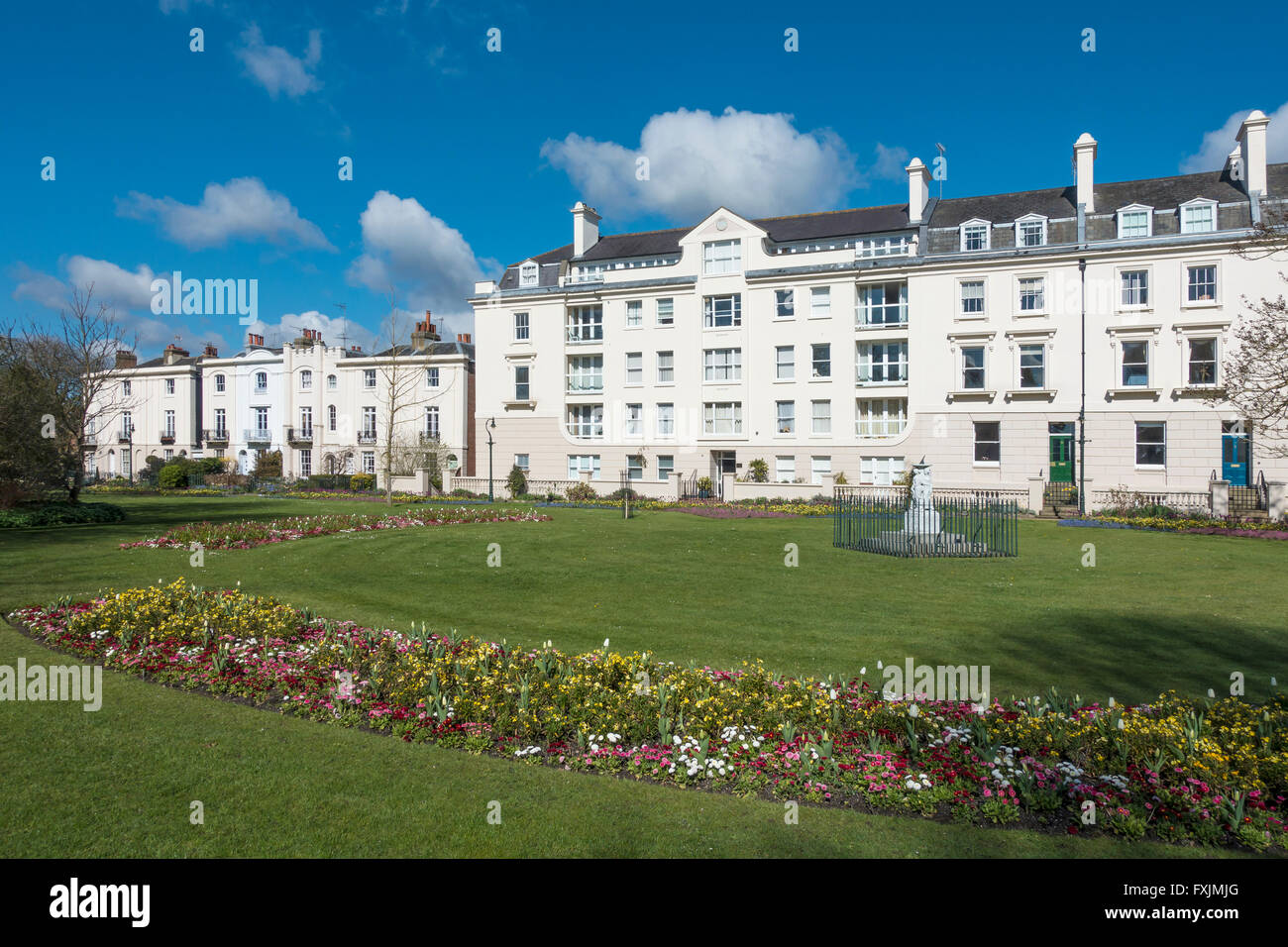 Luxus Wohnungen Wohnungen Dane John Park Garten Canterbury Kent England UK Stockfoto