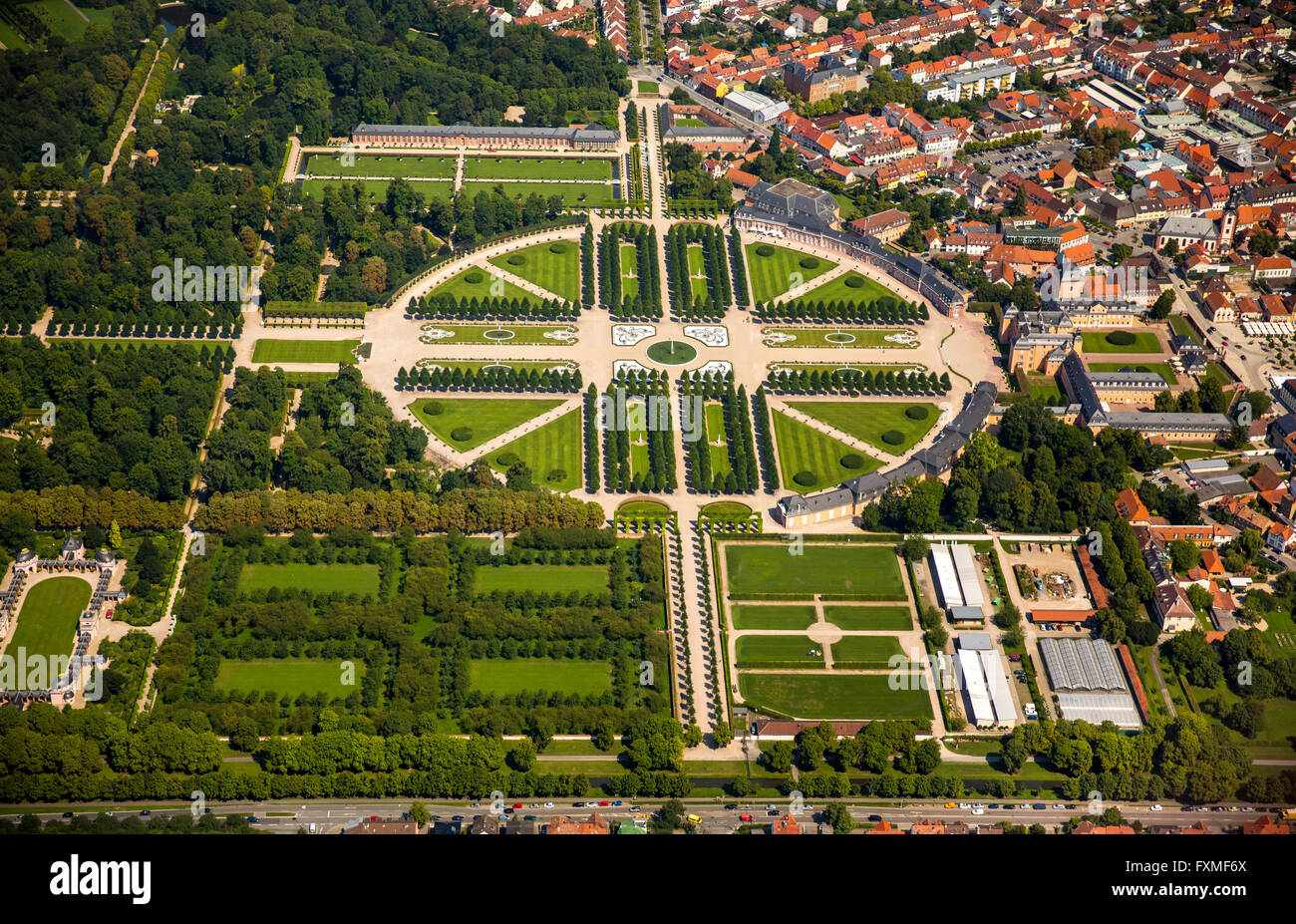 Luftbild, französischer Garten, Barockgarten mit längs und