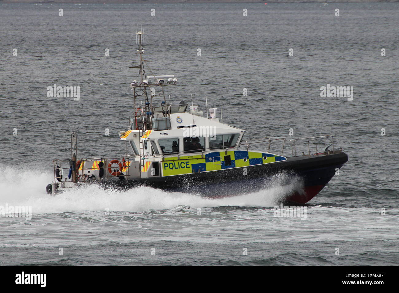 Gigha, einer Insel-Klasse Start des Ministeriums der Verteidigung/Polizei (Clyde Marine-Einheit), während der Übung Joint Warrior 16-1. Stockfoto