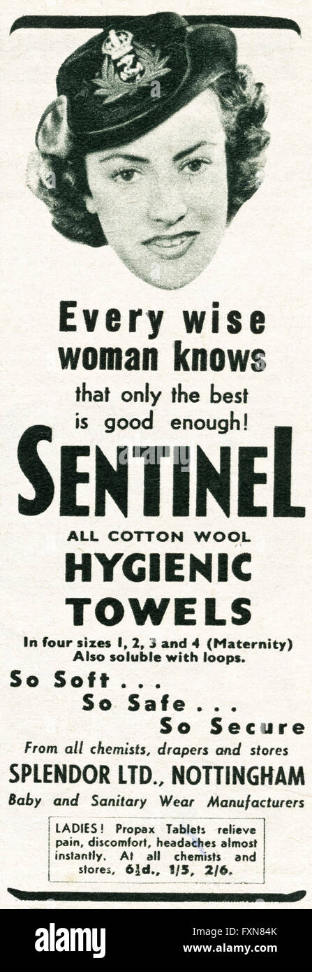 Original alte Oldtimer Magazin Anzeige aus der Zeit des 2. Weltkrieges. Während des Krieges Anzeige datiert 1944 Werbung Sentinel hygienische Damenbinden Stockfoto